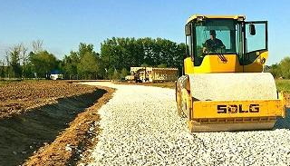 Отсыпка дороги в Сатке от 2Землекопа-Стк от 945 руб. за метр